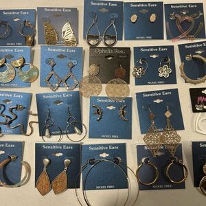 NWT Assorted Earrings For Sensitive Ears